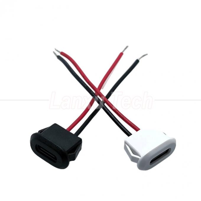 Wasserdichtes USB-Kabel mit zwei Stiften, weibliche Steckdose, für Leuchtenfahrzeuge 1