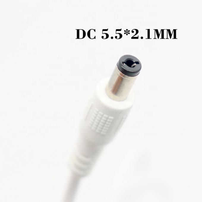 Weißes 1M 5V USB 2.0 A Männlich bis Gleichspannung Jack 5.5X2.1mm Ladekabel 3